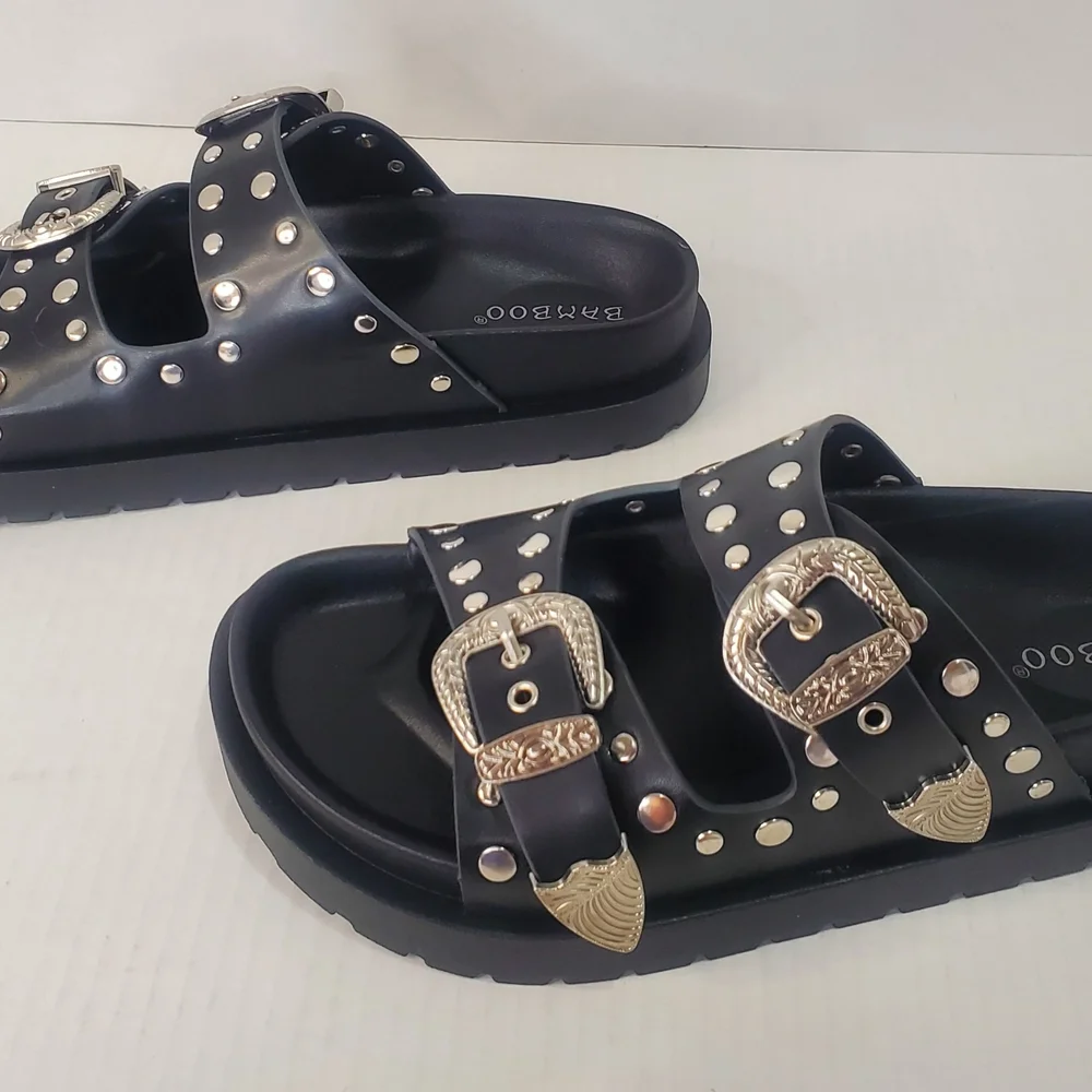 BAMBOO Brand  Black Sandals Size 6 - Picture 2 of 7